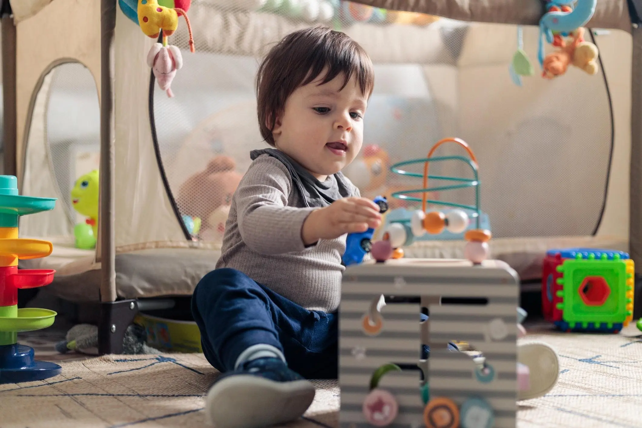 Working Moms' Guide: Time-Saving Baby Products That Actually Help